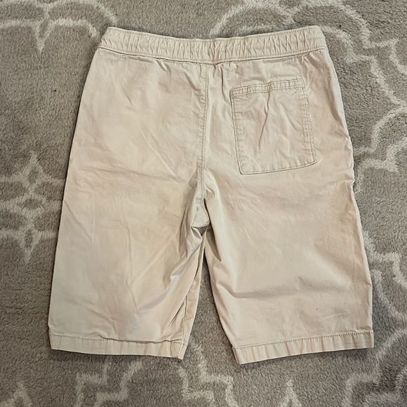 Abercrombie kids khaki shorts, size 15/16 - Picture 5 of 5